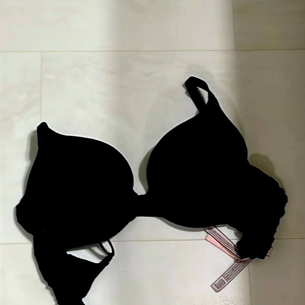 Victoria secrets bra